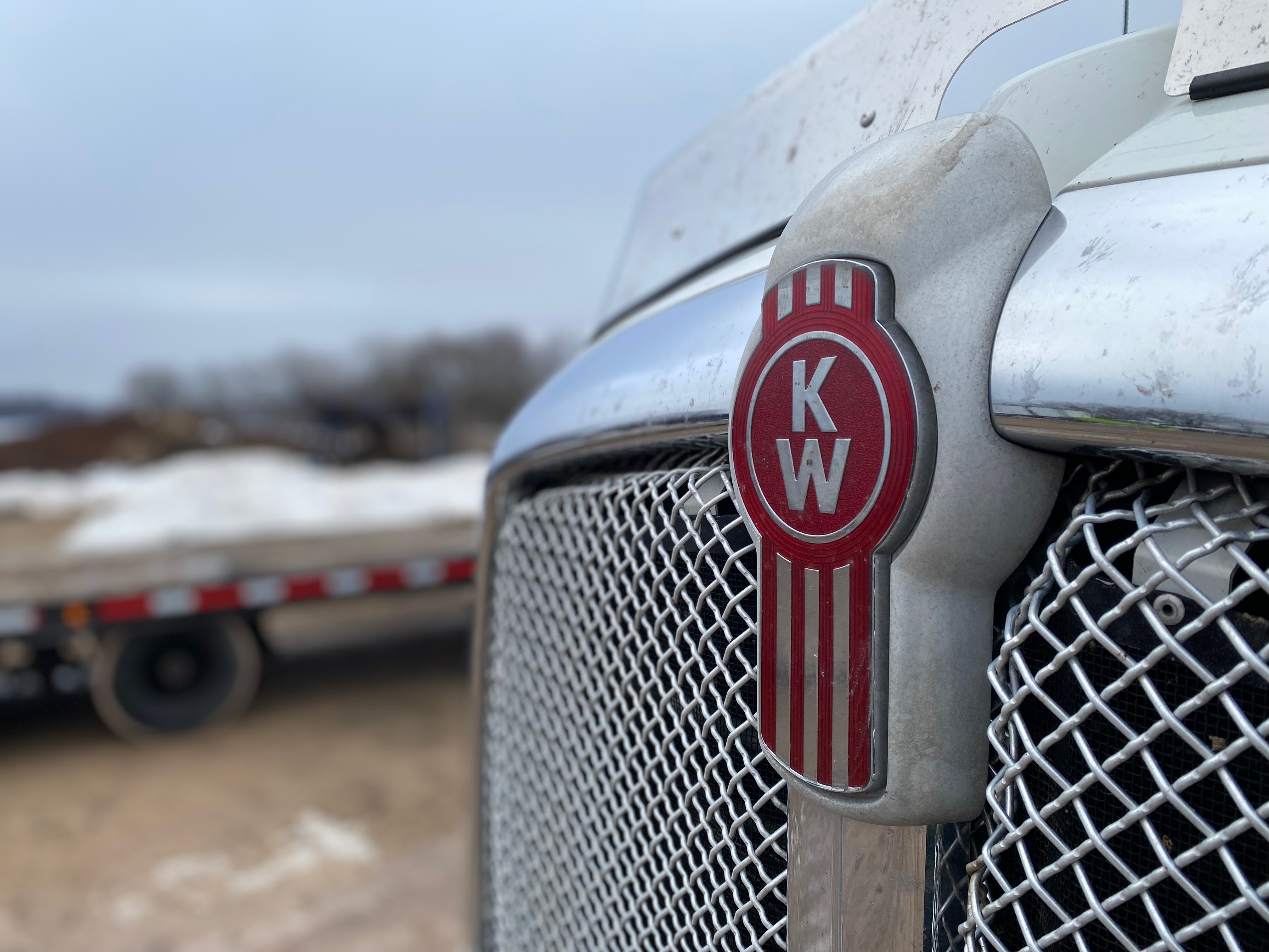 2009 KENWORTH T660 - Image 3